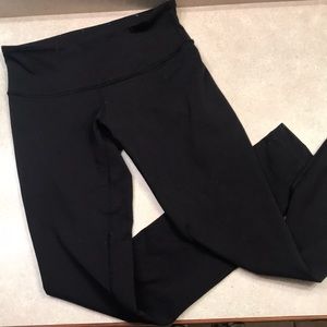 Black Lululemon Wunder Under Leggings